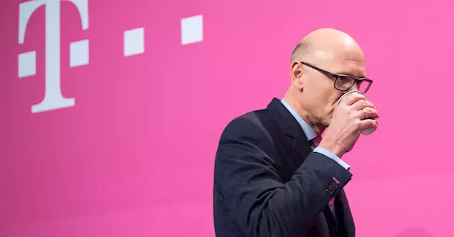 Deutsche Telekom expects earnings growth to slow in 2019