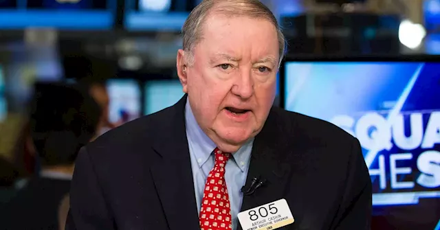 Art Cashin: If trade war starts to look semipermanent, stocks will 'definitely sell off'