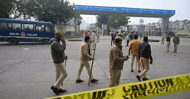 Bomb found at Delhi flower market | New Straits Times