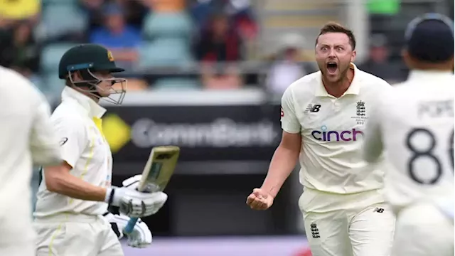 England strike late but Australia lead in Hobart - SABC News - Breaking news, special reports, world, business, sport coverage of all South African current events. Africa's news leader.