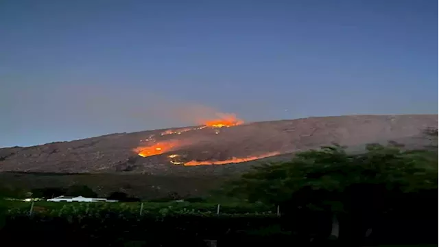 Firefighters in the Western Cape attend to yet another fire - SABC News - Breaking news, special reports, world, business, sport coverage of all South African current events. Africa's news leader.