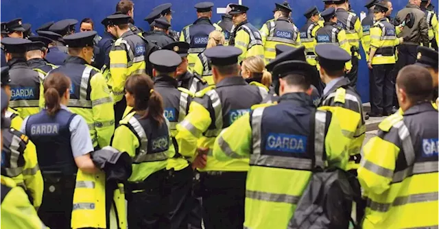 Gardaí broke spending rules with €4m outlay on clothes, shoes and PPE | Business Post