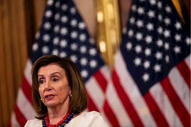 Pelosi says House will soon introduce competitiveness bill to boost chip investment