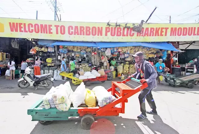 Vendors go on 2-day strike against Carbon Market modernization project