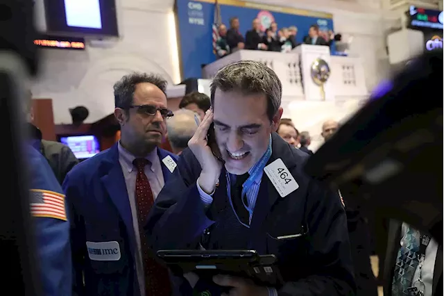 The S&P 500 Is on Track for Its Worst January Ever. Here's Why Stocks Are Getting Hit So Hard