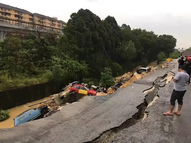 17 business premises in Seri Kembangan closed following landslide | The Malaysian Insight