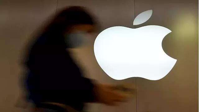 Apple retreats again, after valuation tops $3 trillion again - SABC News - Breaking news, special reports, world, business, sport coverage of all South African current events. Africa's news leader.