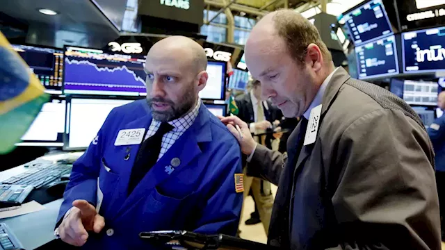 Techs trim losses as stocks seesaw in choppy session