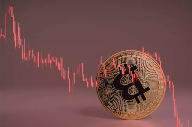 Market strategist: Bitcoin is under a ‘nasty’ pattern that will lead to a ‘dot-com moment’