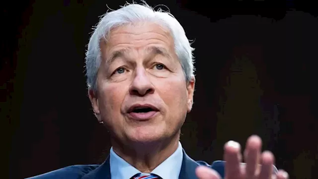 Stocks dip after JPMorgan Chase CEO Jamie Dimon warns of recession | CNN Business