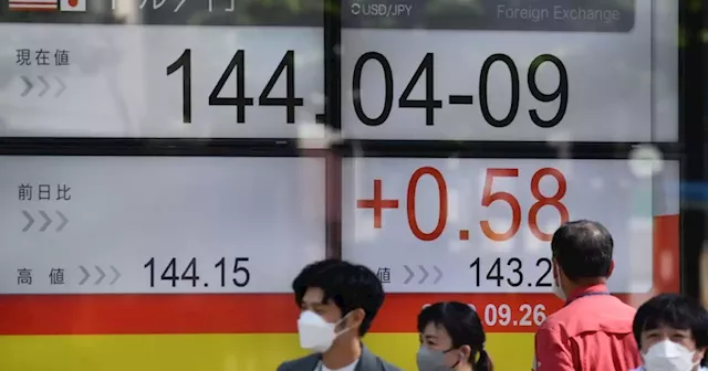 Tokyo stocks open lower extending US falls