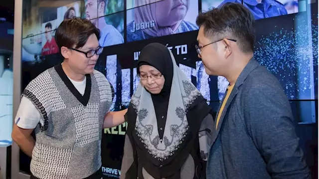 Adibah Noor’s family receives RM20,000 from media company WebTVAsia