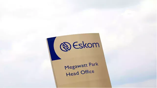 Eskom signs land lease agreements with Independent Power Producers - SABC News - Breaking news, special reports, world, business, sport coverage of all South African current events. Africa's news leader.