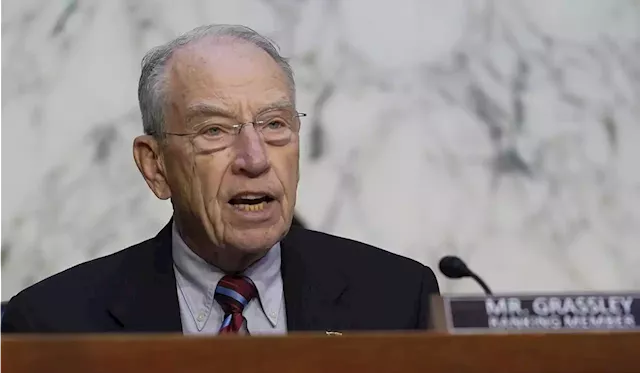 Grassley urges FBI to disclose documents on Biden foreign business deals for Hunter Biden probe