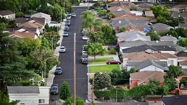 Mortgage rates top 7% for the first time since 2002 | CNN Business