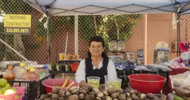 How a Salvadoran market became the soul of a community — and now fights to survive