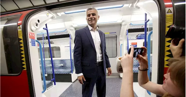 London mayor Sadiq Khan urges green investment, snipes at Truss policies