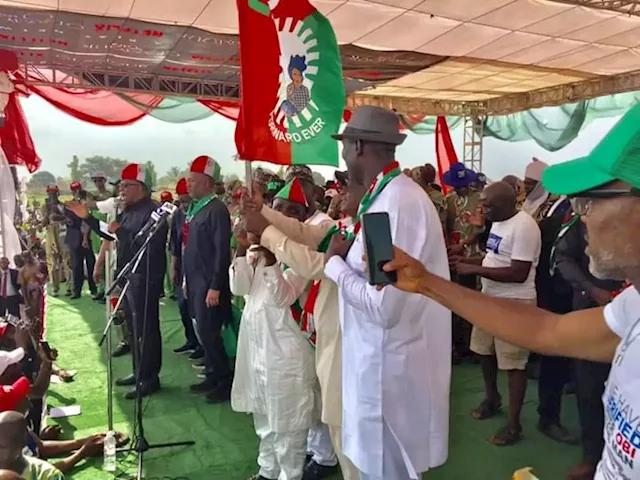 'How can Nigeria not qualify for World Cup?' -- Obi promises better investment in sports | TheCable