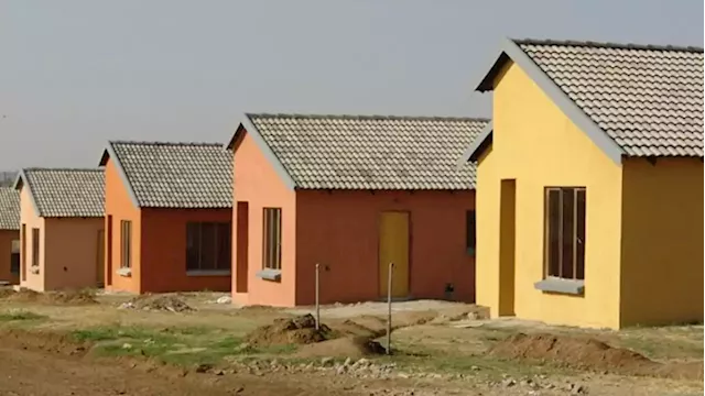 Limpopo RDP houses left incomplete for almost seven years: Beneficiaries - SABC News - Breaking news, special reports, world, business, sport coverage of all South African current events. Africa's news leader.