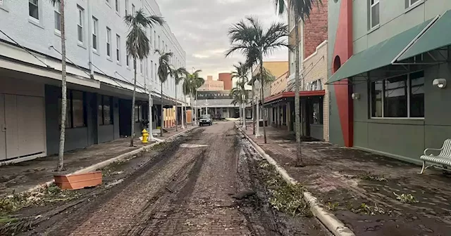 He swam to safety from his flooded Florida home as Hurricane Ian destroyed his business: 'I lost my entire life'