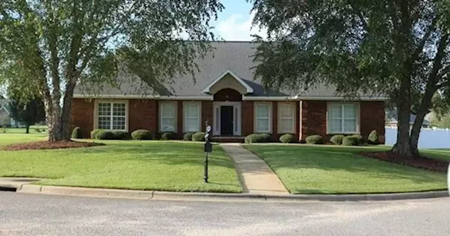 Expensive homes on the market in Dothan