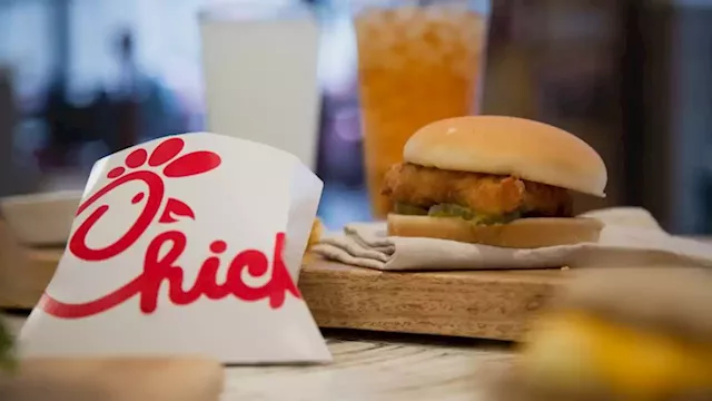 Chick-fil-A operator has a winning recipe for employees: three-day workweek | CNN Business