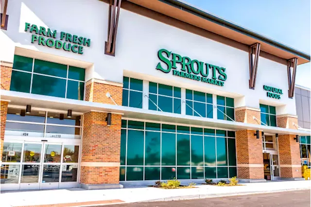 New Sprouts Farmers Market to open on the West Side