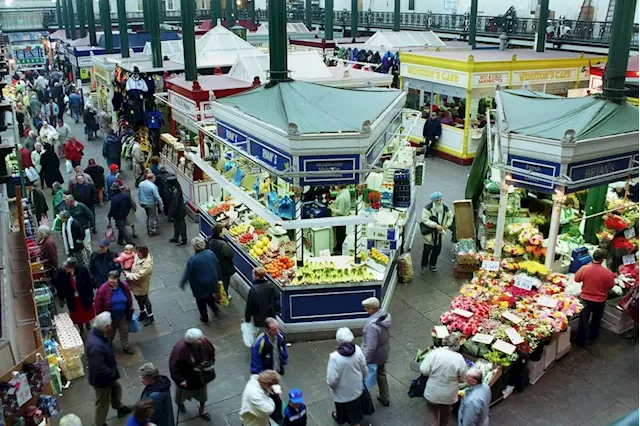 16 photos of Leeds Kirkgate Market stalls and traders from the 1990s