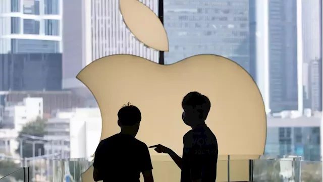 Business Maverick: Apple prepares to get made-in-US chips in pivot from Asia