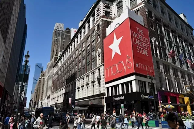 Macy’s Inc. Shows Q3 Declines But Raises 2022 Earnings Outlook