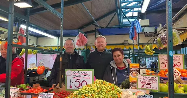 Lancashire market stall sells whopping 400 bags of handmade broth every day