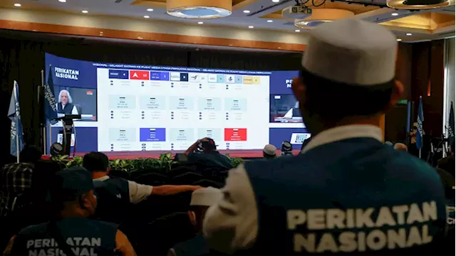 Malaysia faces hung parliament in tight election race - SABC News - Breaking news, special reports, world, business, sport coverage of all South African current events. Africa's news leader.