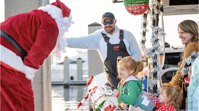 The Jacksonville Light Boat Parade is back this weekend - Jacksonville Business Journal