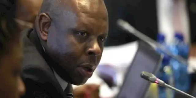 Judge Hlophe given a second chance to contest his impeachment - SABC News - Breaking news, special reports, world, business, sport coverage of all South African current events. Africa's news leader.