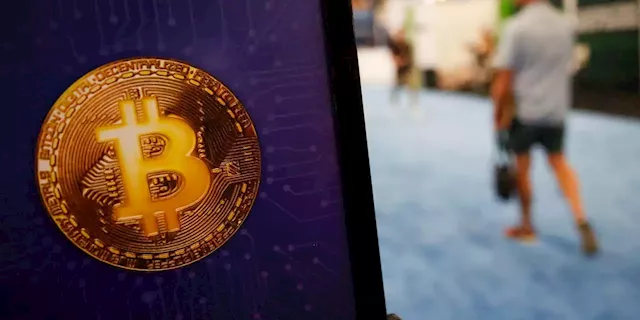 Bitcoin outperforms U.S. stocks after Fed meeting