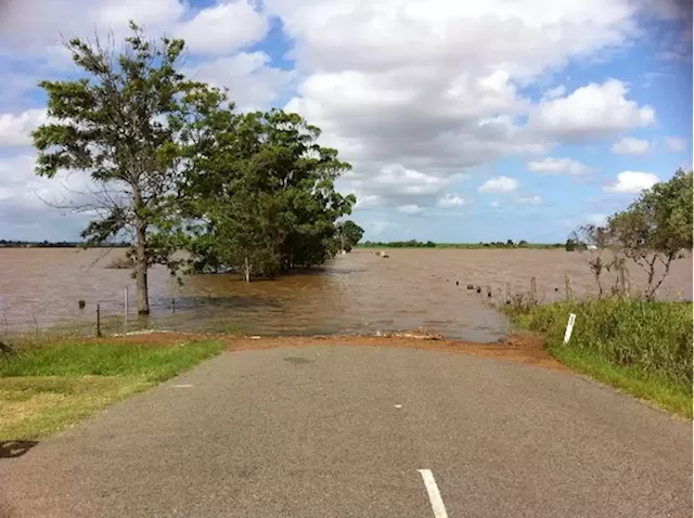 Weather services issues flash floods warning for some regions in the Cape - SABC News - Breaking news, special reports, world, business, sport coverage of all South African current events. Africa's news leader.