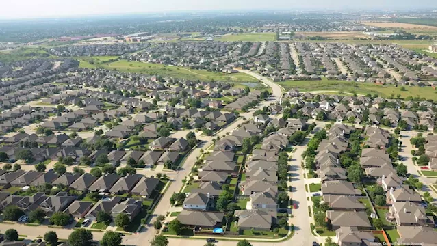 Home prices rose faster in DFW’s suburbs than in its core during pandemic housing boom - Dallas Business Journal