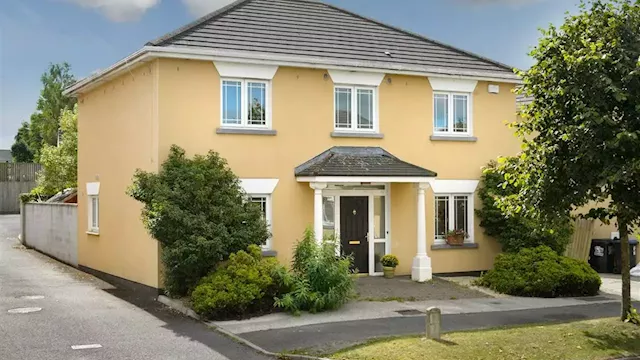 This spacious Portlaoise home with its own peaceful garden is on the market for €340,000 | IMAGE.ie