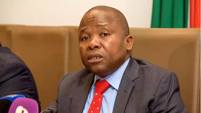 Judgment reserved in Des van Rooyen vs DA matter over his meeting the Guptas - SABC News - Breaking news, special reports, world, business, sport coverage of all South African current events. Africa's news leader.