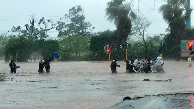 Flooding leaves trail of destruction in Johannesburg - SABC News - Breaking news, special reports, world, business, sport coverage of all South African current events. Africa's news leader.