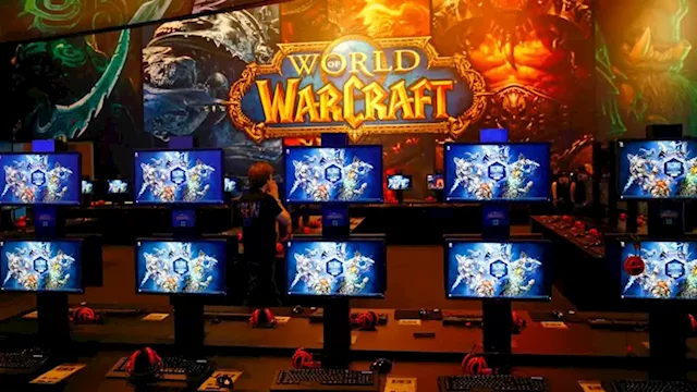 Blizzard tells China's 'World of Warcraft' fans to back up data as it seeks new partner | CNN Business