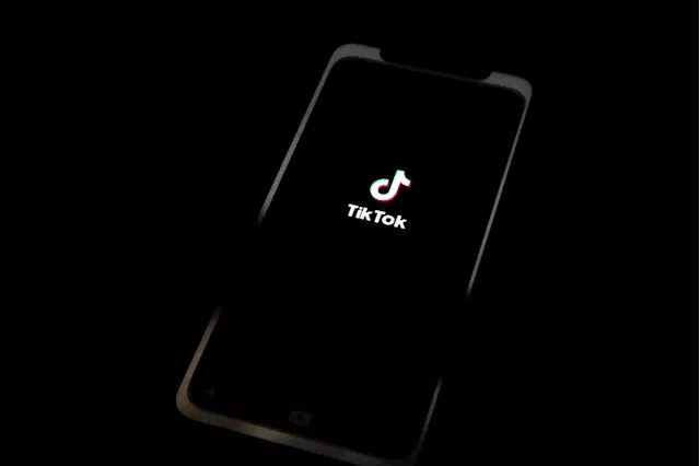 Business Maverick: US Senate votes to ban TikTok app on government-owned phones