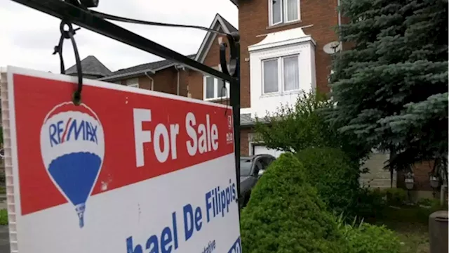 It's officially a buyer's market in Toronto as ratio of sales to new listings puts downward pressure on prices, RBC says