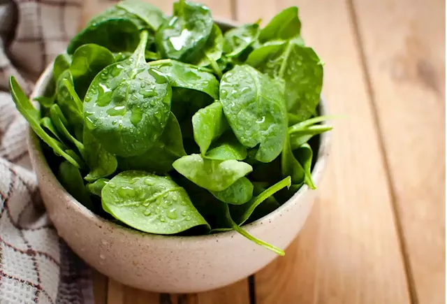 Contaminated spinach left people in Australia hallucinating, confused, and unable to stand | Business Insider