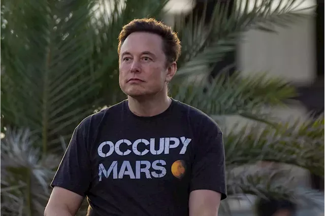 Elon Musk is tweeting about basically everything – apart from the poll about giving up control of Twitter | Business Insider