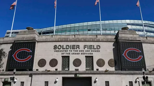 Bear market for tickets to team’s frigid game on Saturday, among coldest in Soldier Field history