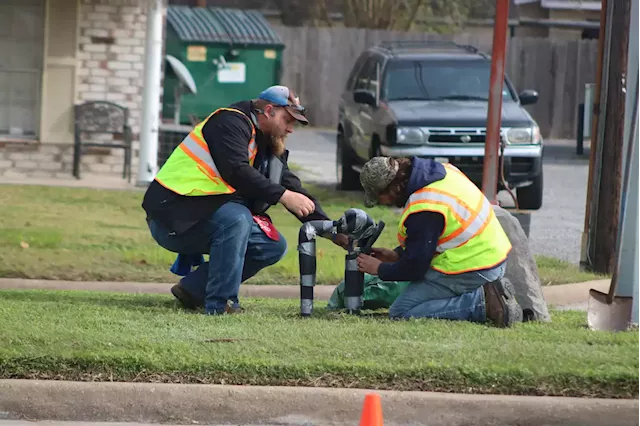 Houston plumbing company braces for potential rush of calls during expected freeze