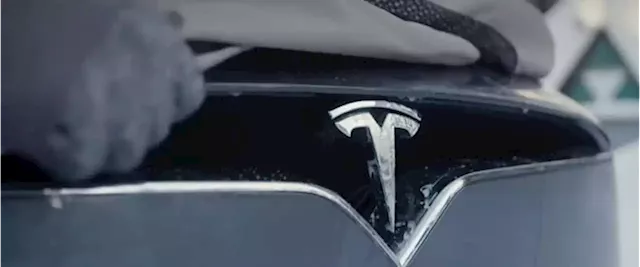 Deflating The Bubble: Tesla’s Market Cap Is Silently Imploding | OilPrice.com