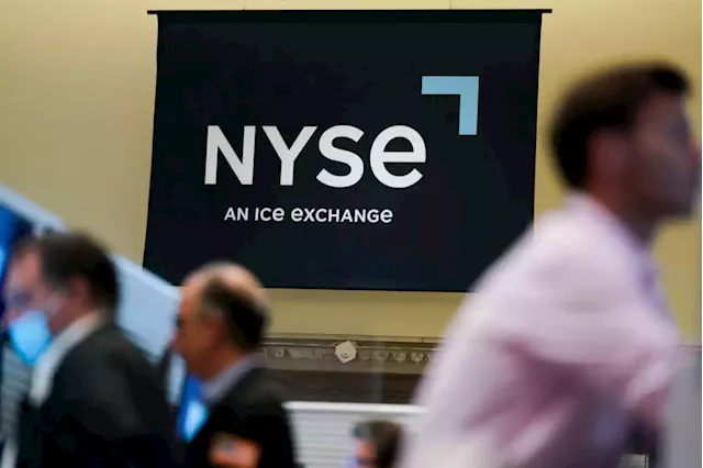 Stocks open lower on Wall Street ahead of Christmas holiday | amNewYork