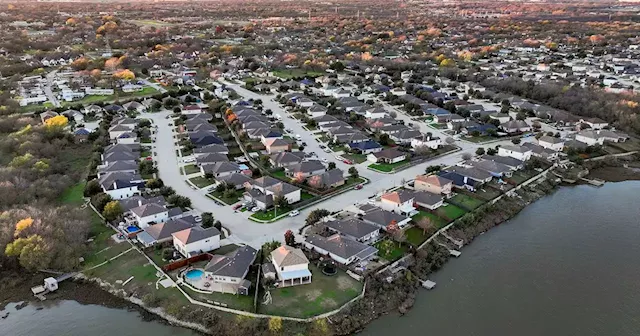 Will Dallas-Fort Worth’s resilient housing market crash in 2023?